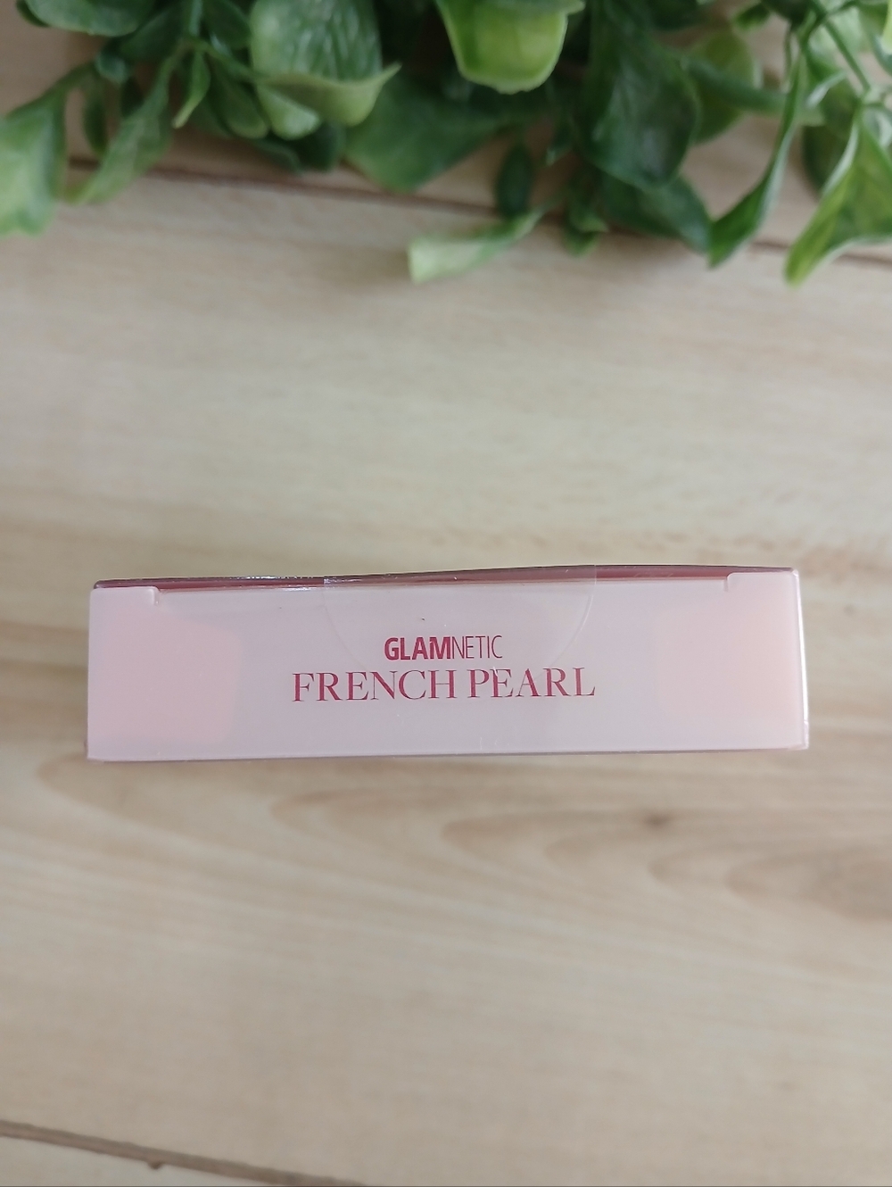 Glamnetic French Pearl Press On Nails In Short Almond French Tip - Picture 2 of 5